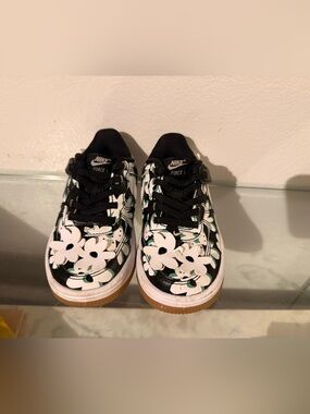 Nike Air Force One Kids Floral Black, White & Green Sneakers